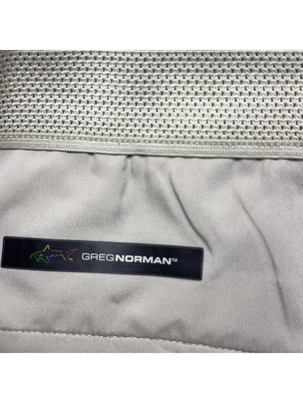 Greg Norman Mens Golf Shorts Polyester Solid 36 Beige Activewear Stretch